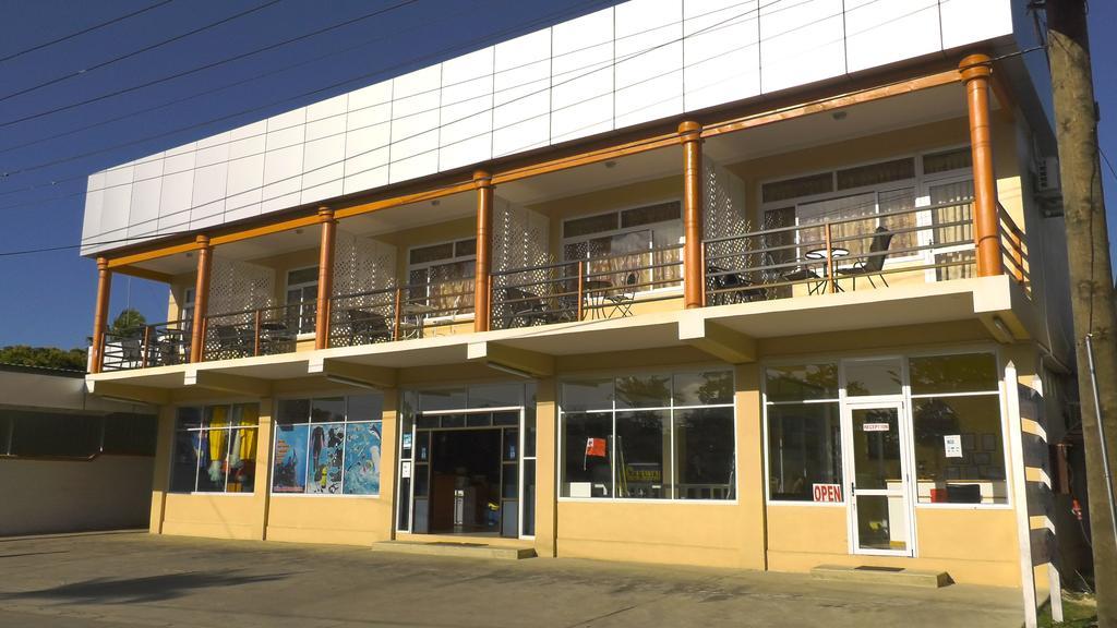 杰扎米汤加酒店 努库阿洛法 外观 照片