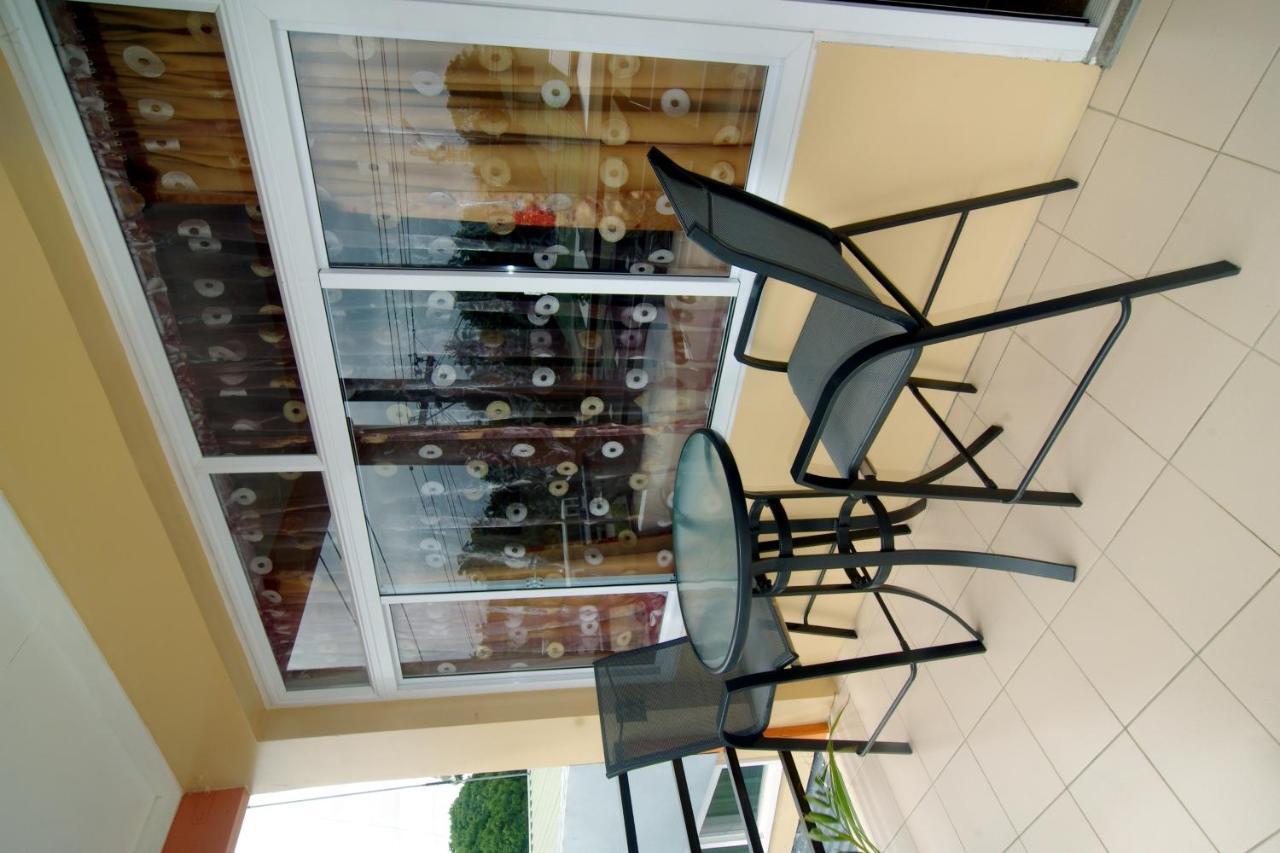 杰扎米汤加酒店 努库阿洛法 外观 照片